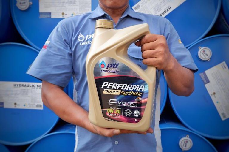 PTT Lubricants Rilis Oli Tertinggi API SQ di Indonesia