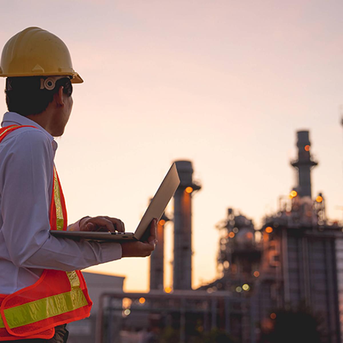 Petroleum Authority of Thailand resmi didirikan pada tanggal 29 December 1978 dibawah kepengurusan “Petroleum Authority of Thailand Act B.E 2521 (A.D.1978)” untuk melakukan kegiatan bisnis yang berhubungan dengan Petroleum bisnis.